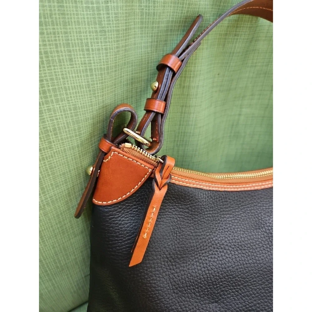 Dooney‎ & Bourke Pebble Grain Leather Hobo Shoulder Bag Red Lining DB Vintage - Picture 4 of 14